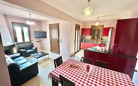 Villa Dimitra-Myrto